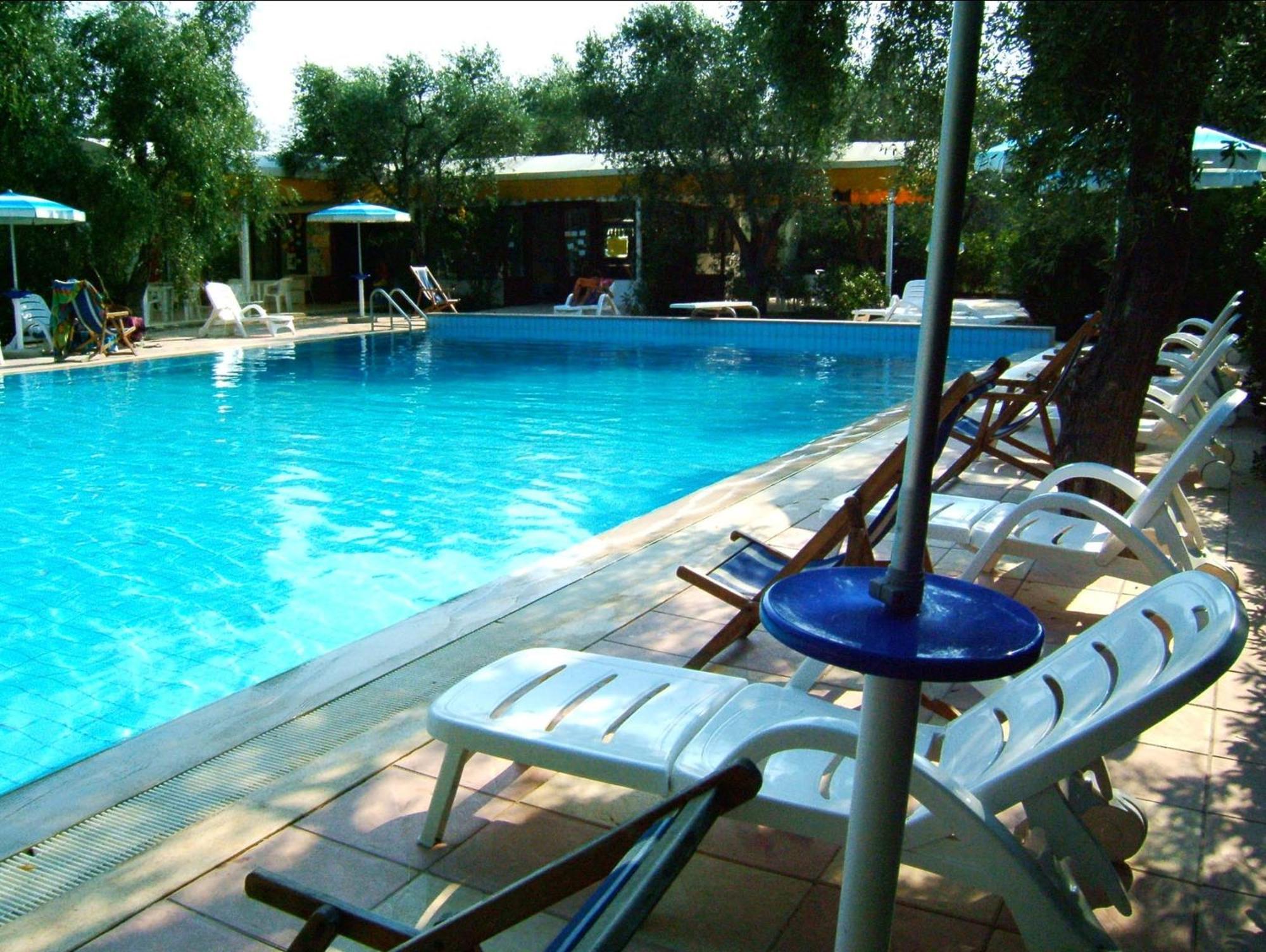 Appartamenti Gallo Club 维耶斯泰 外观 照片